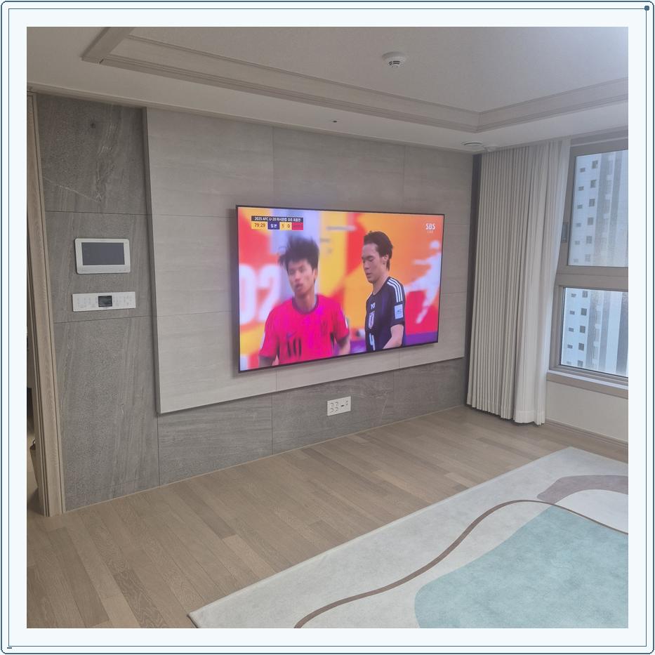 벽걸이TV 설치 작업 사진 참고 2 주제